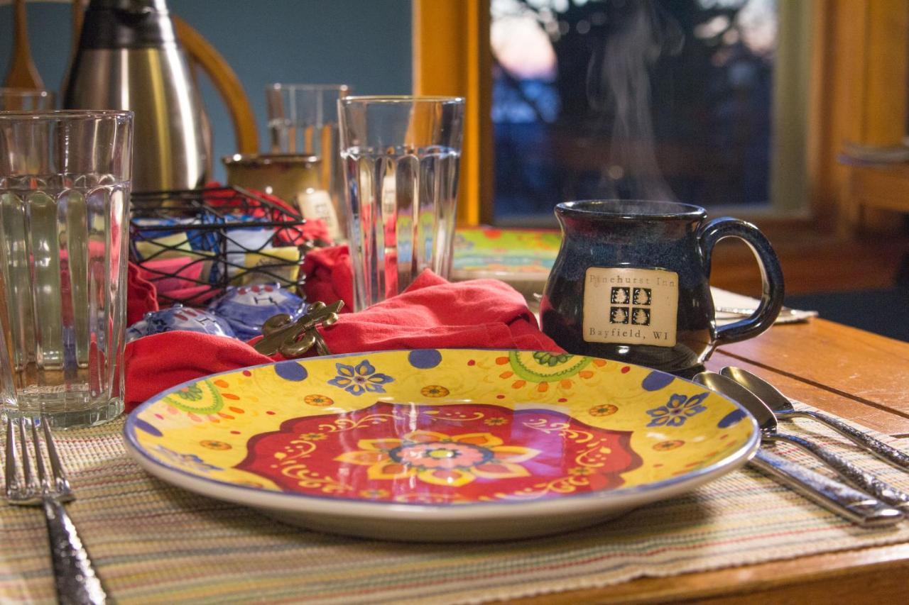 Pinehurst Inn Bed & Breakfast Bayfield Extérieur photo